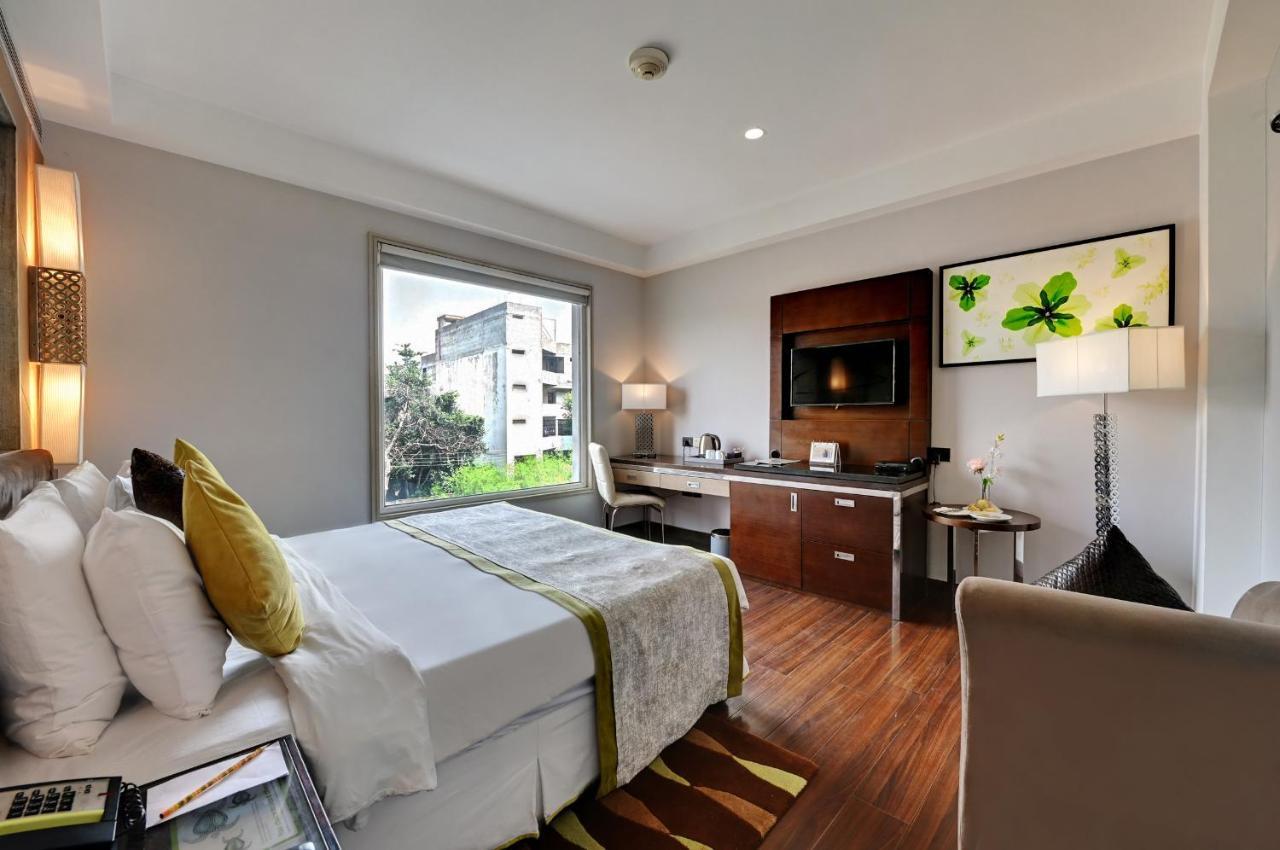 Quality Inn Gurgaon Exterior photo