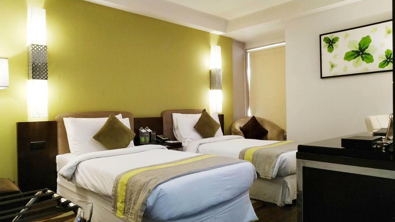 Quality Inn Gurgaon Exterior photo
